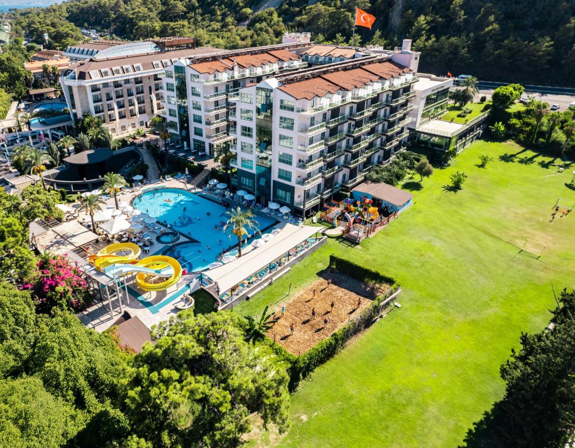 Grand Ring Hotel
