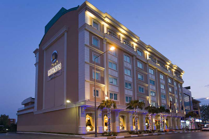 Aleria Latanya Palm Hotel