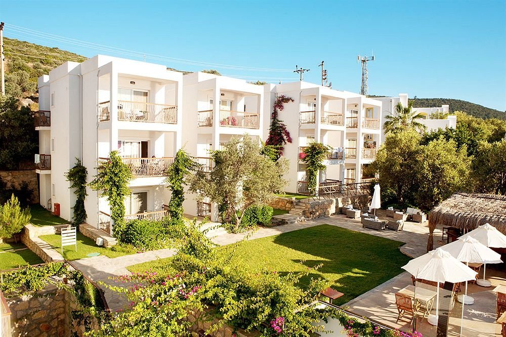 Sina Hotel 4*