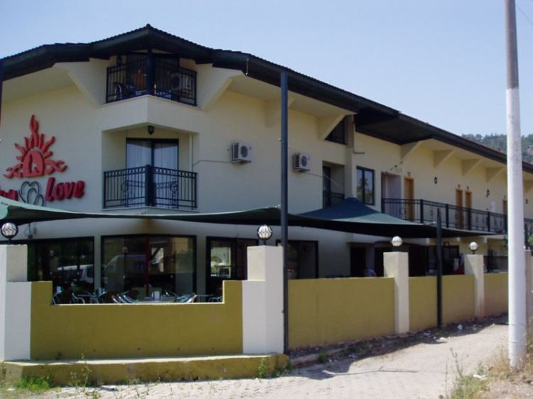 Sunlove Hotel 4*