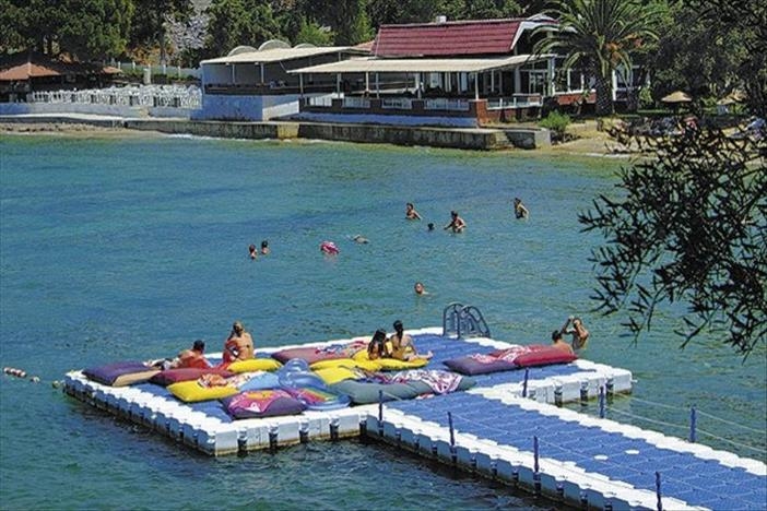 Mavi Koy Tatil Koyu 3*