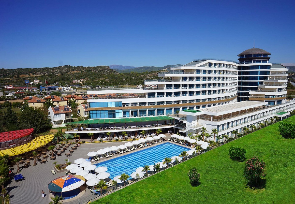 Raymar Resort 5*