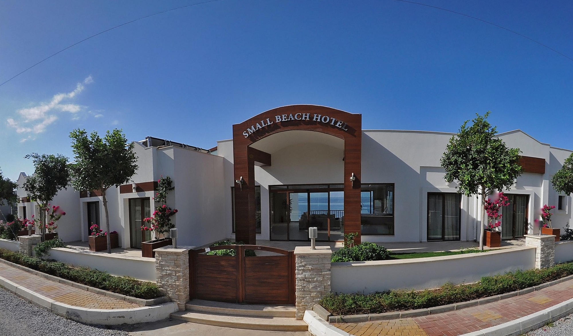 Veltur Small Beach Hotel 4*