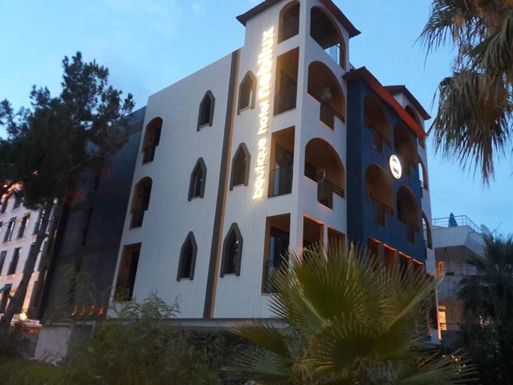 Nebilux Hotel