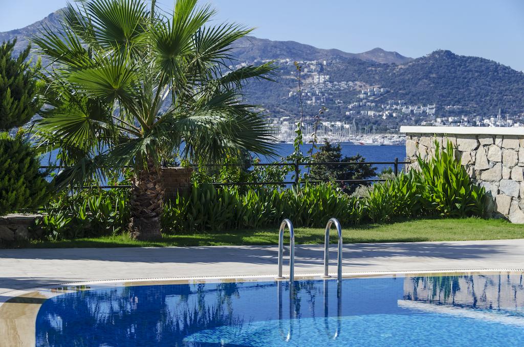 Platinum Beach Apartments