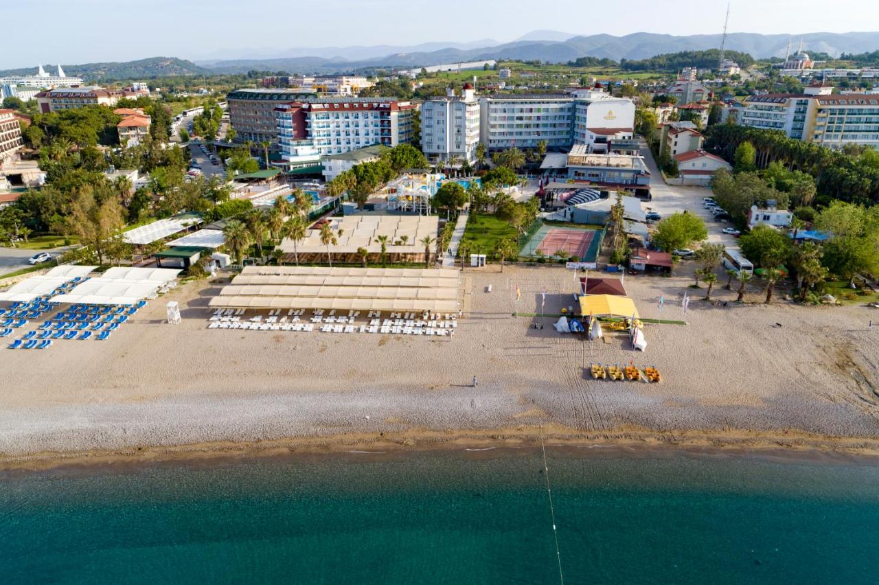 Mira Meridia Beach Resort 5*
