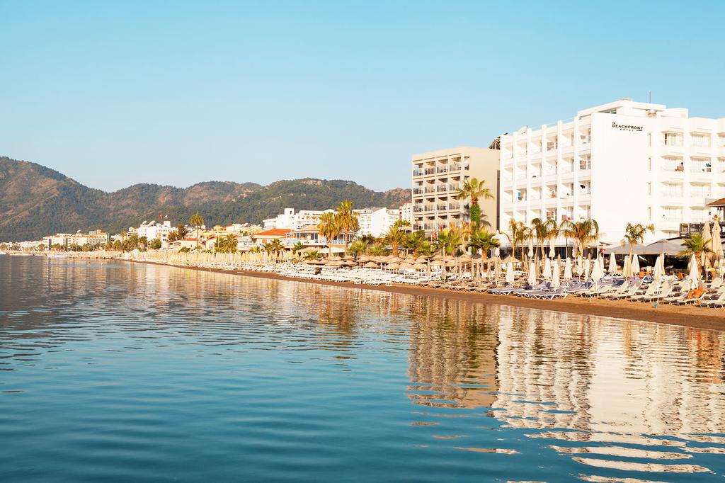 The Beachfront Hotel 3*