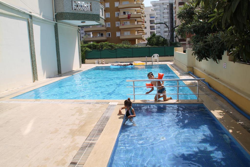 Aygun Apart 3*
