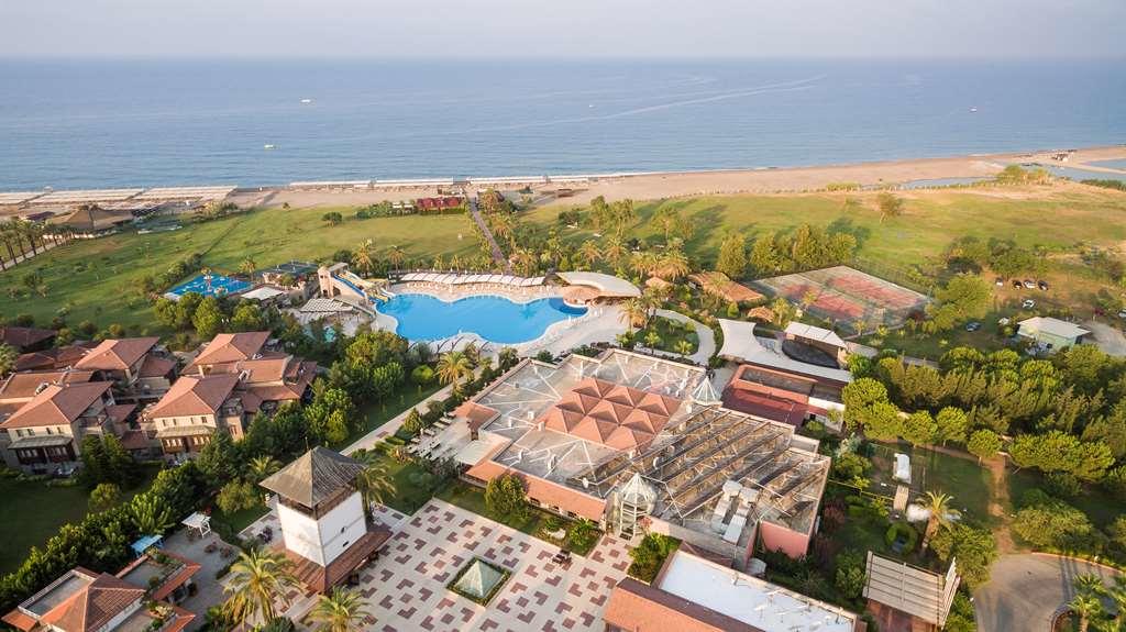 Club Felicia Village 5*