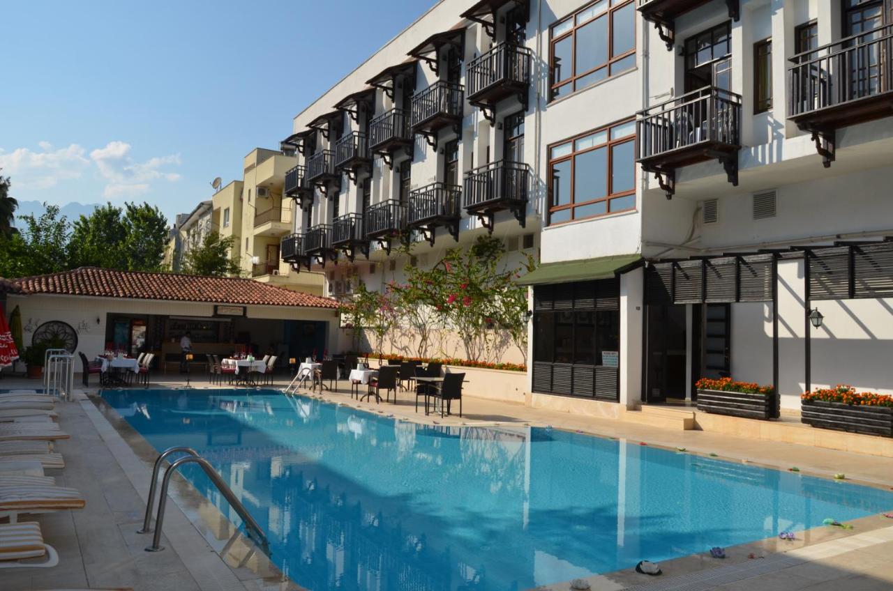 Melissa Moment Apart Hotel 3*