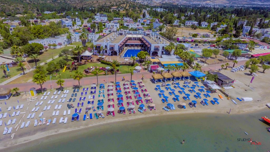 Costa Bitezhan Hotel
