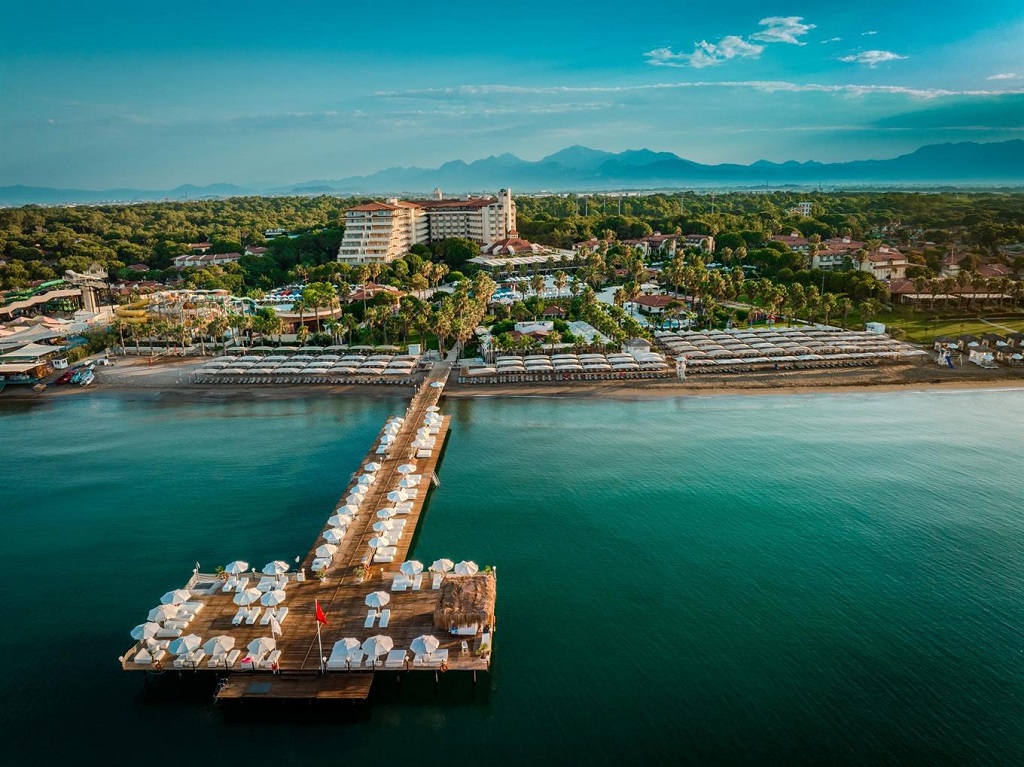 Bellis Deluxe Hotel 5*