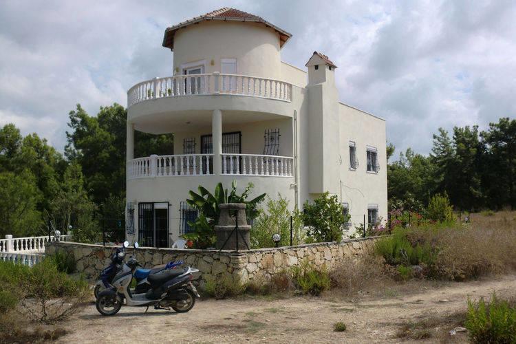 Villa Naomi