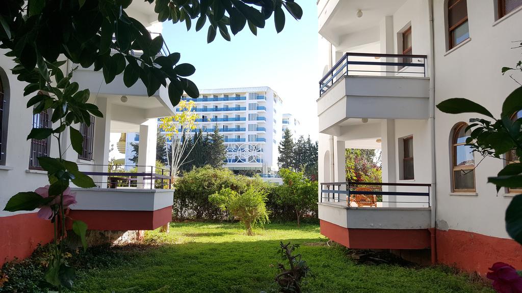 Az-Oz Sitesi