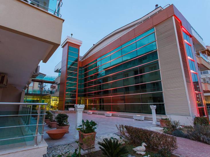 Address Residence Luxury Suite Hotel