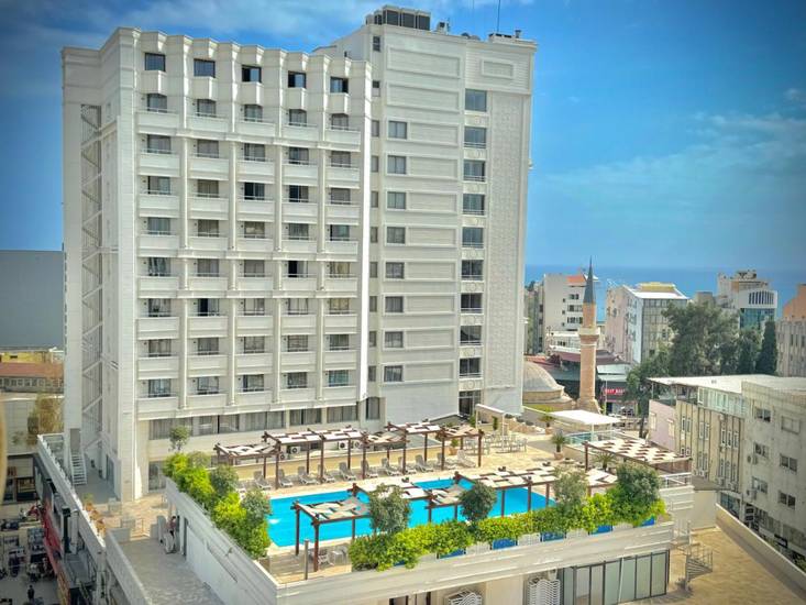 Best Western Plus Khan Hotel 4*