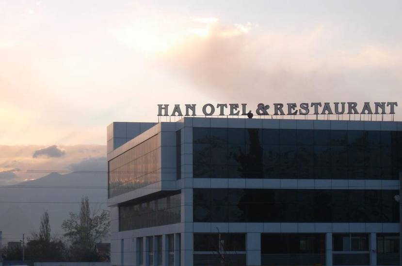 Han Hotel 3*