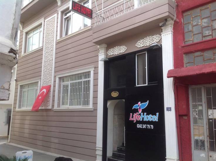 Life Hotel