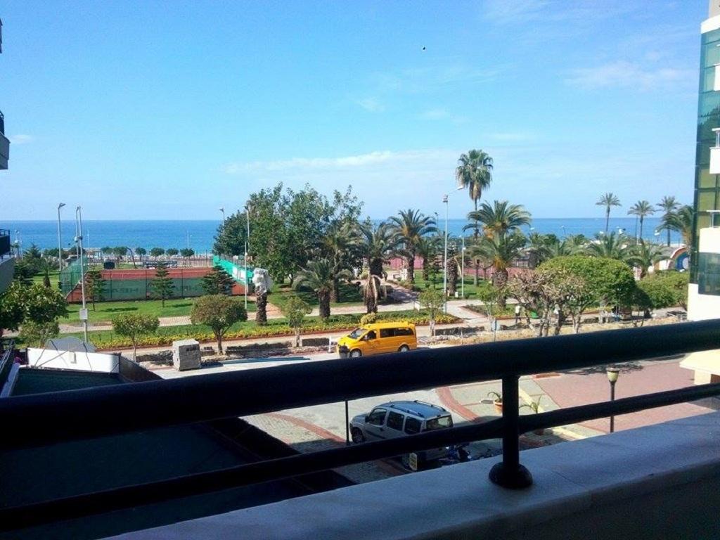 Uzel Hotel 2*