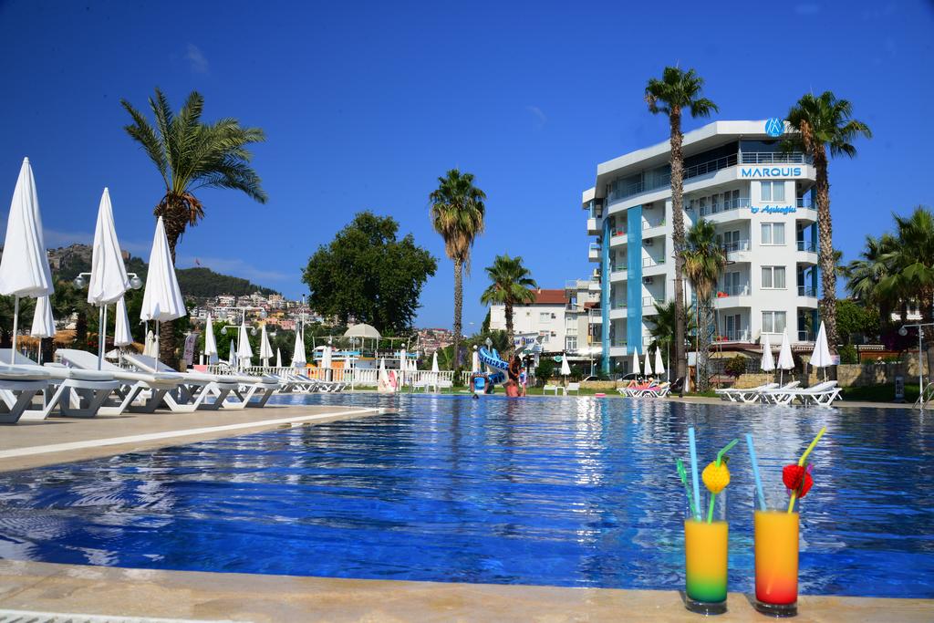 De'Manor Hotel