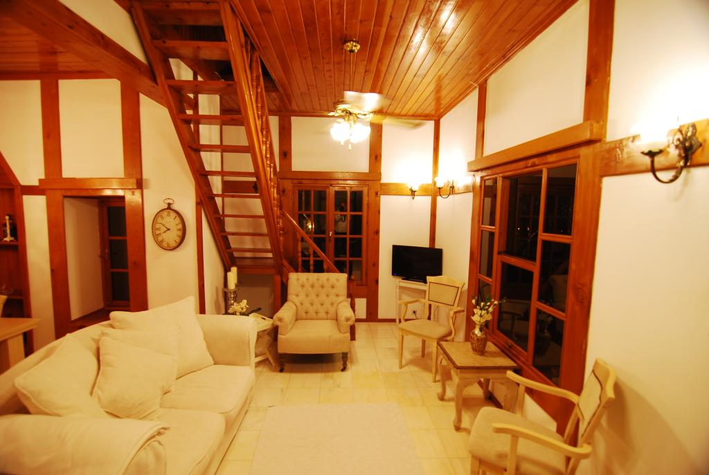 Tophane Villa
