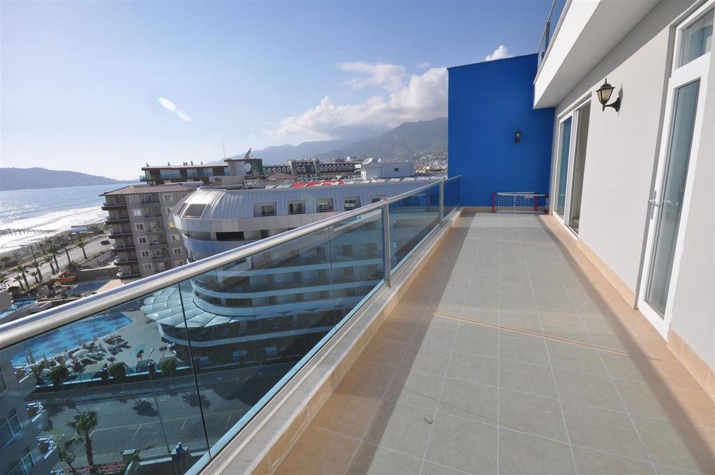 Luxury Penthouse In Tosmur