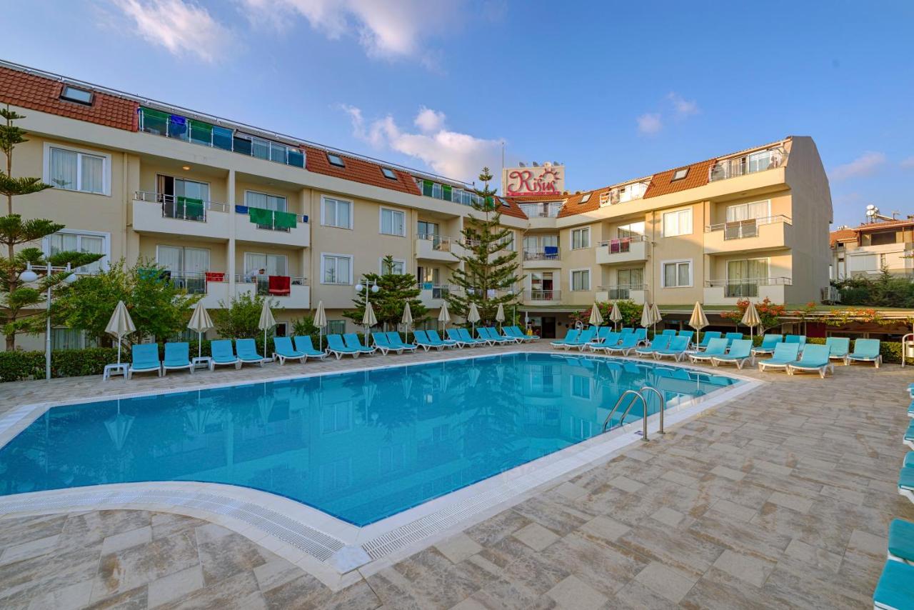 Risus Hotel 3*