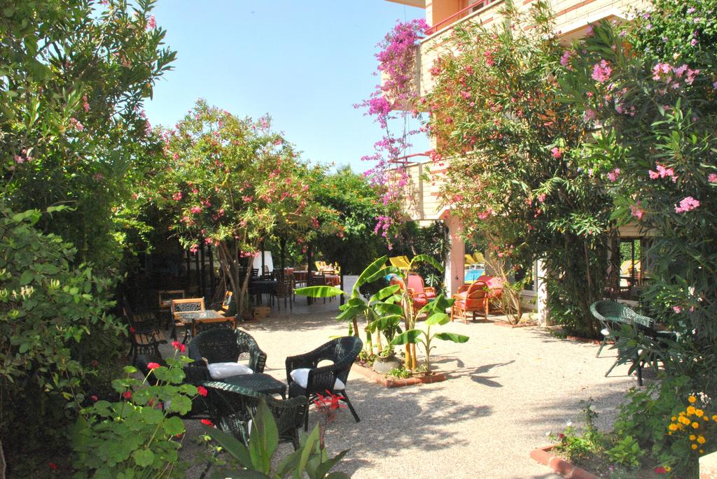 Beyaz Saray Hotel