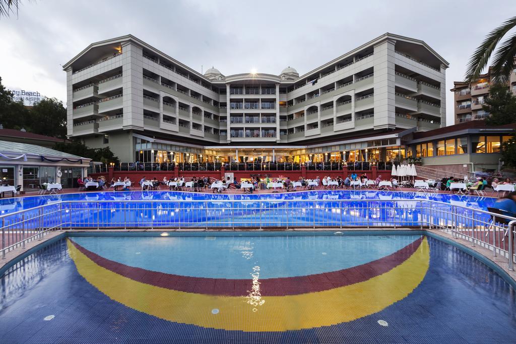 Club Hane 4*