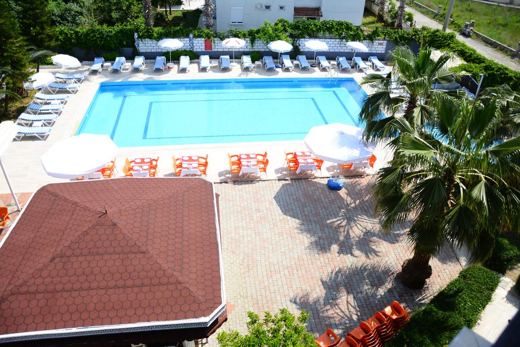 Andros Family Club
