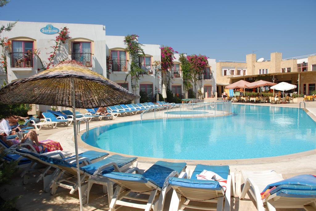 Serpina Hotel 3*