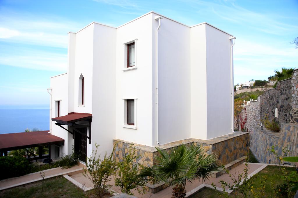 Important Group Villa BD462 Yalikavak 4+1