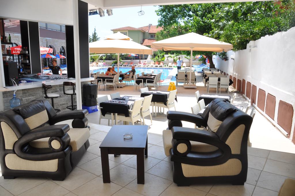 Hermes Hotel 2*