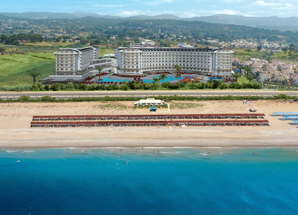 Calido Maris Hotel 5*