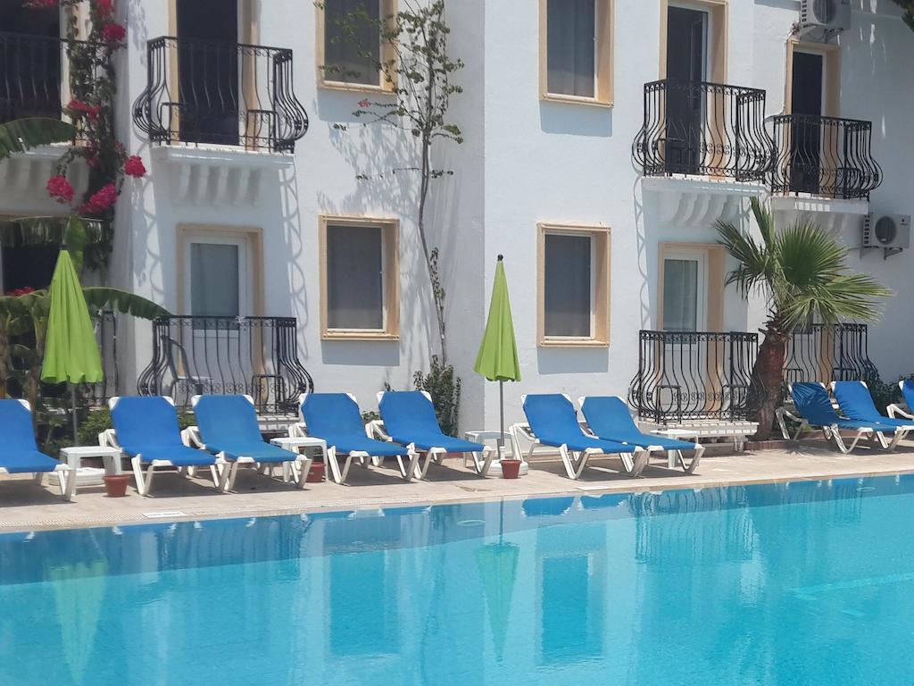 Fiorita Beach Hotel