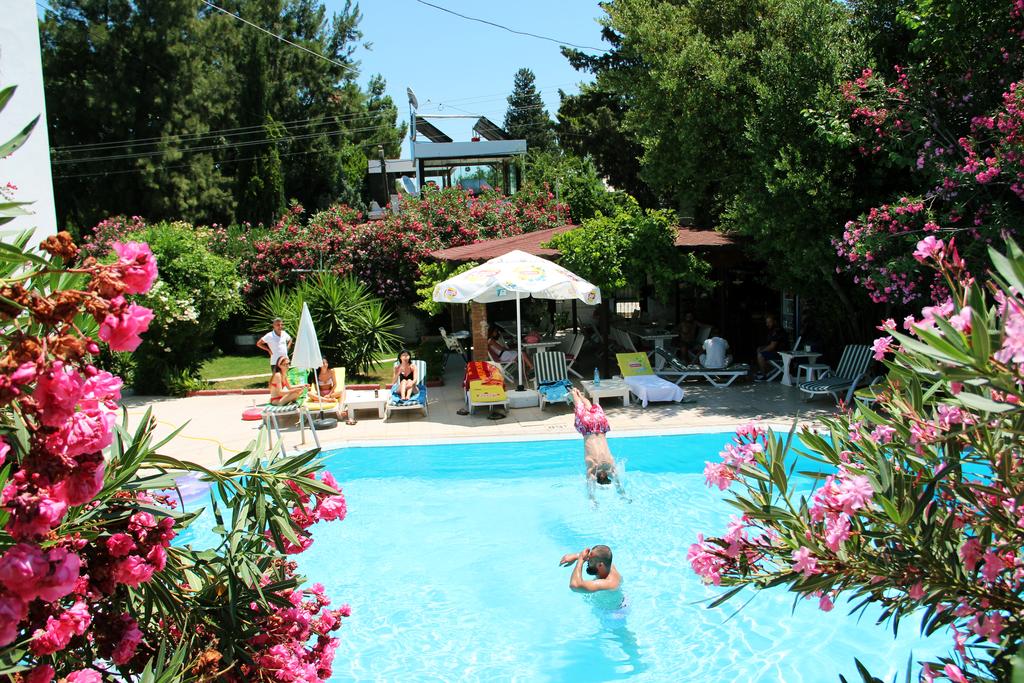Bitez Otel 2*