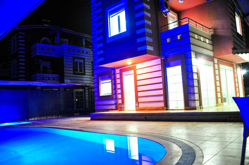 Happyland SDT Villa