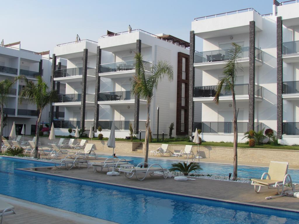Side Felicia Residence