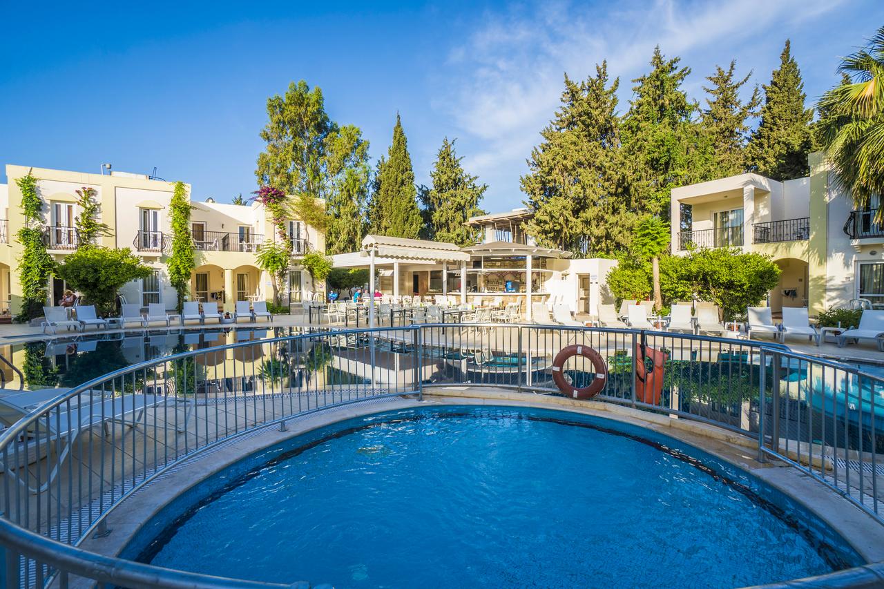Paloma Family Club 4*