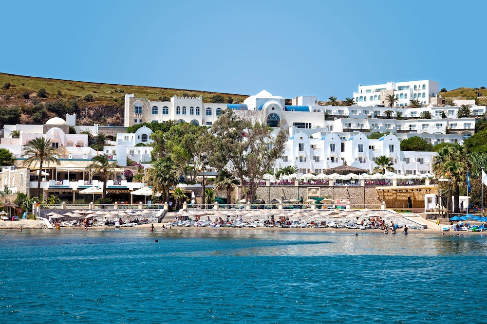 Salmakis Resort & Spa 5*