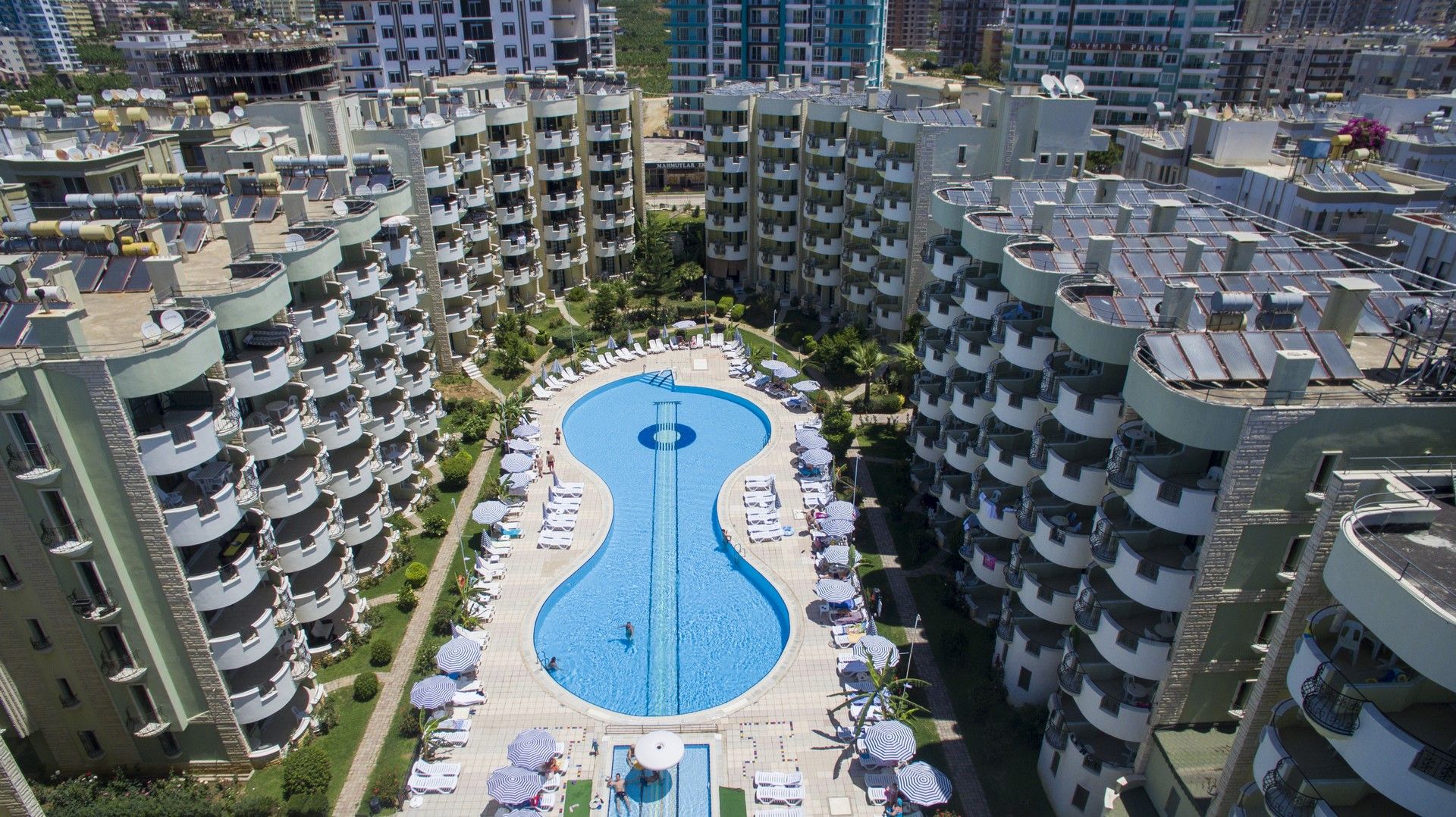 May Garden Club Hotel 4*