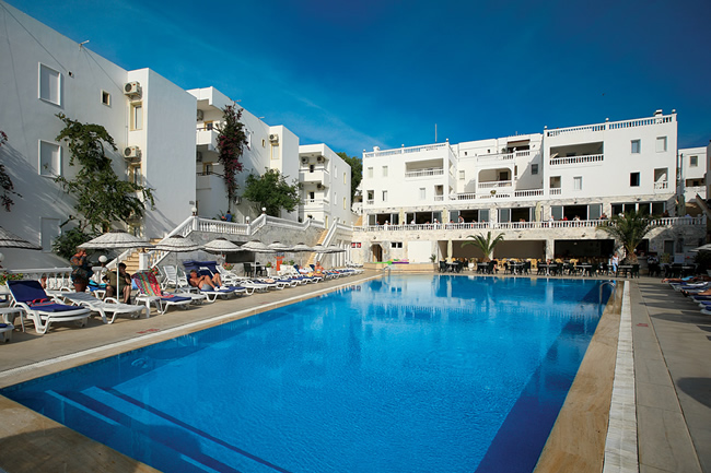 Gumbet Holiday Beach Resort 4*