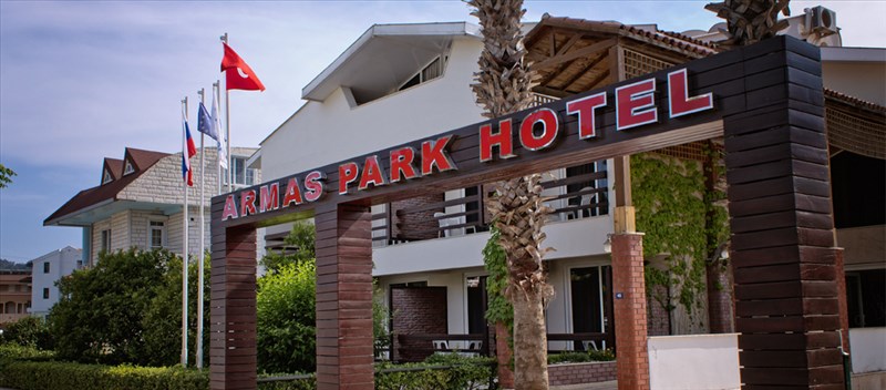 Armas Park Hotel 3*