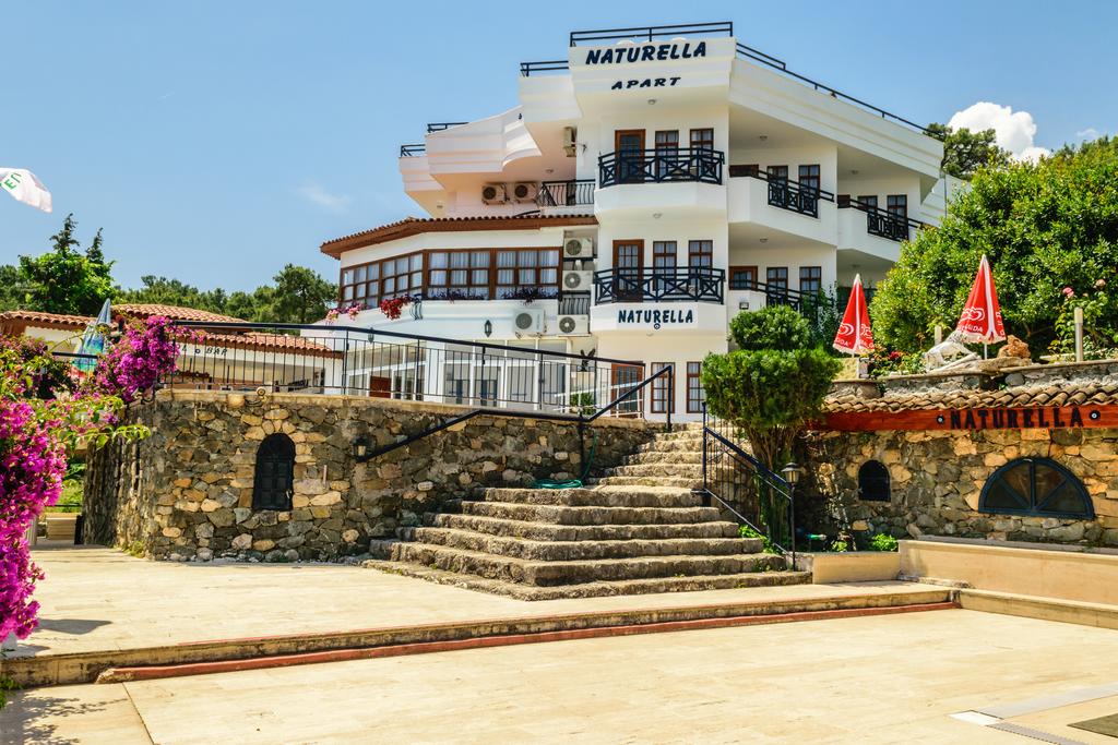 Naturella Apart Hotel 3*