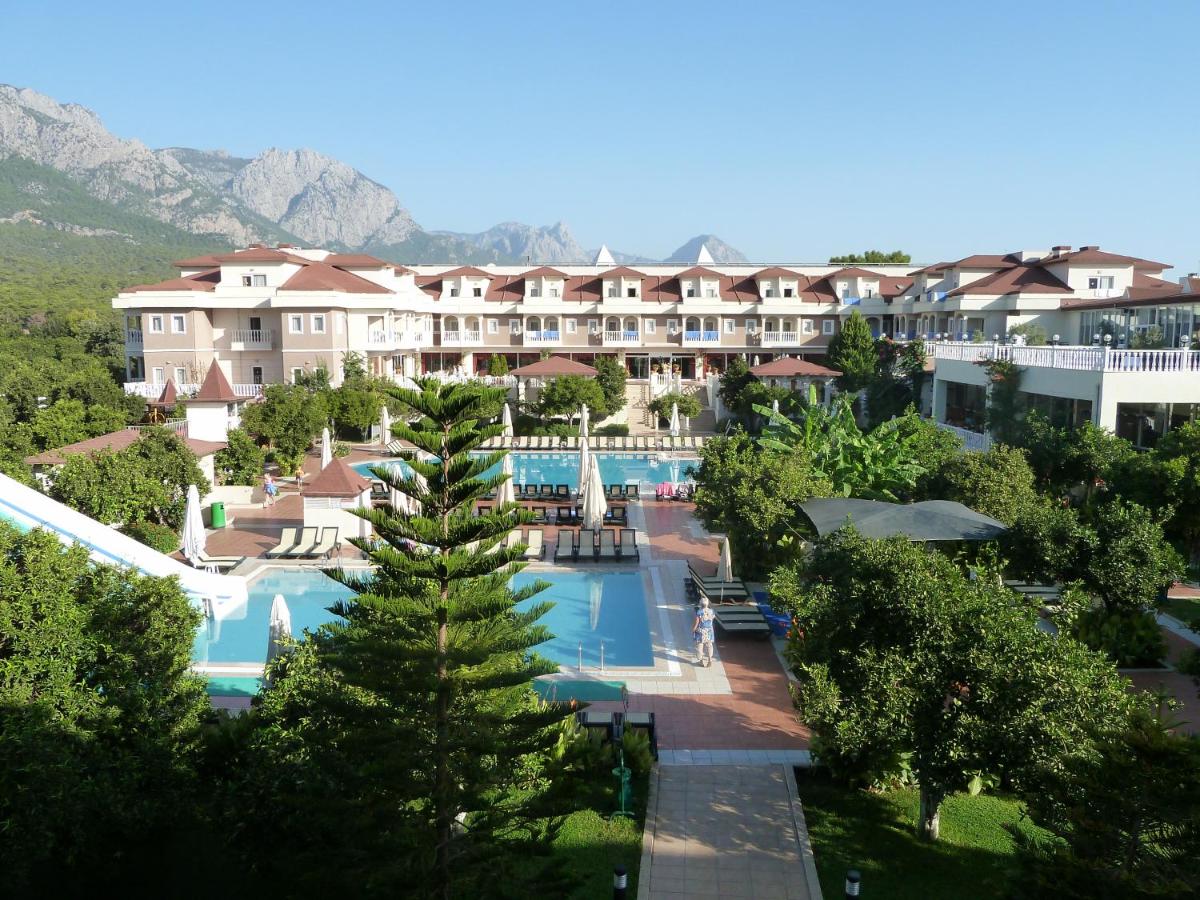 Viking Garden Hotel & Spa 4*