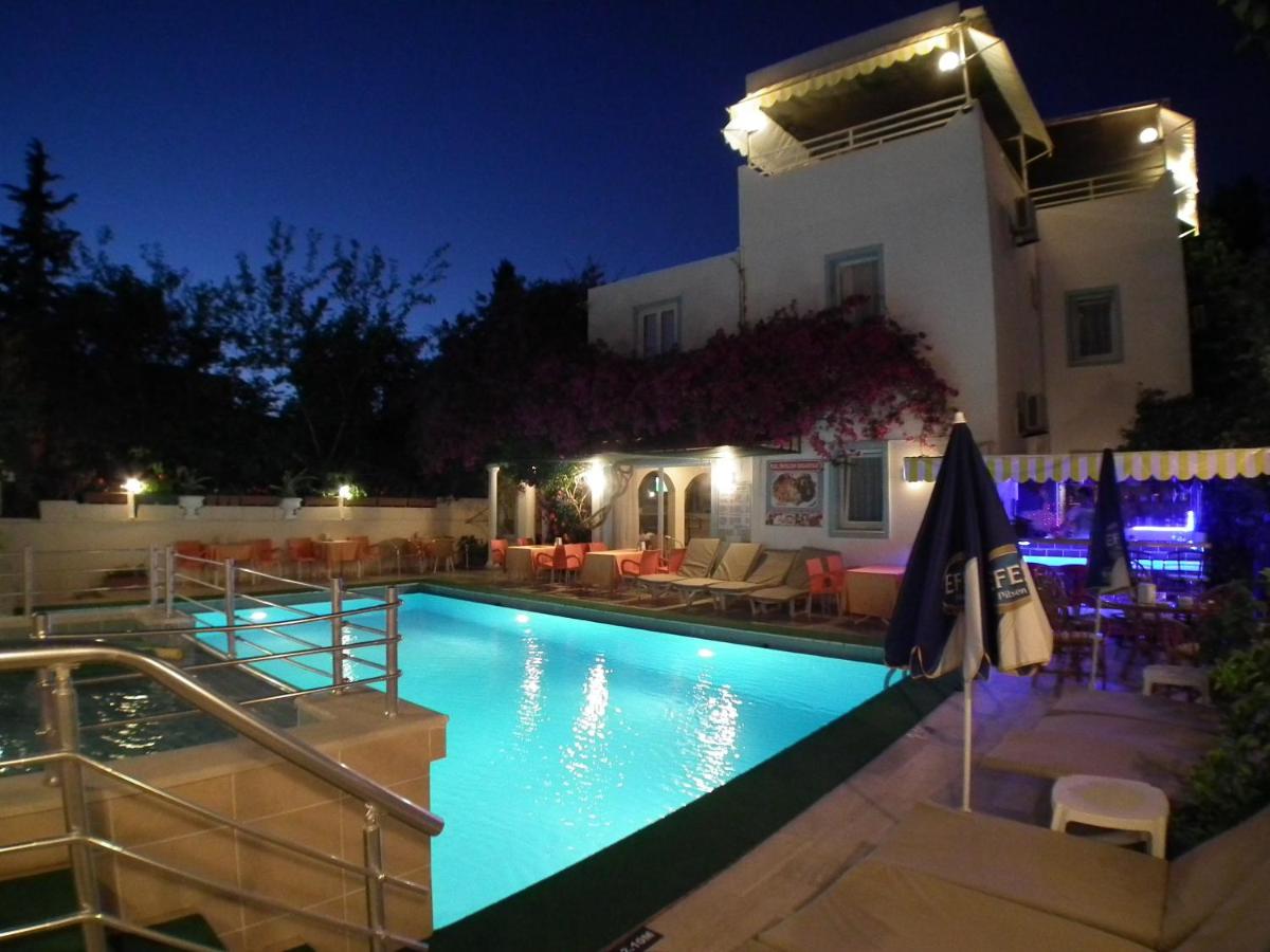 Kavala Studio Hotel 1*