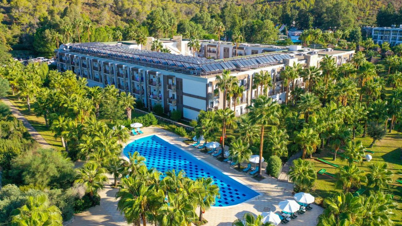 Green Bay Resort & Spa 5*