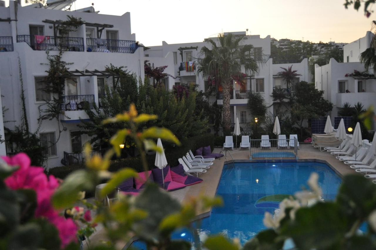 Serhan Hotel 3*