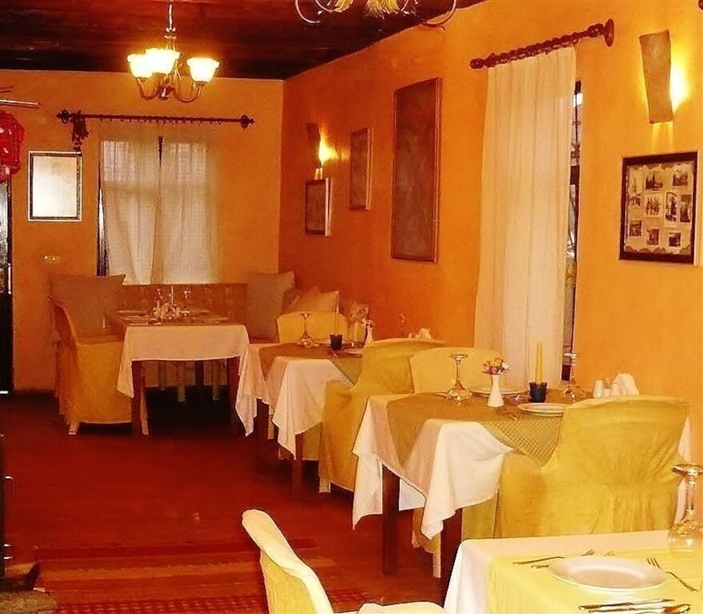 Partmezzo Apart 3*