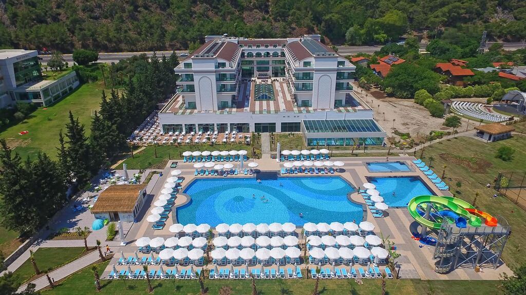Dosinia Luxury Resort 5*